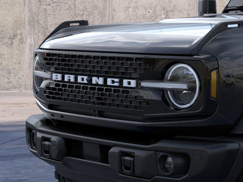 Vehicle photo 19