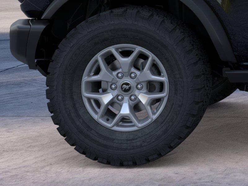 Vehicle photo 21