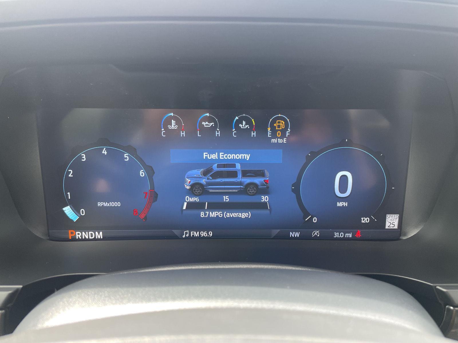 Vehicle photo 14
