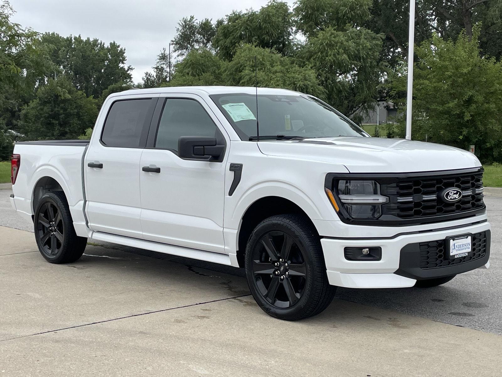 Vehicle photo 5