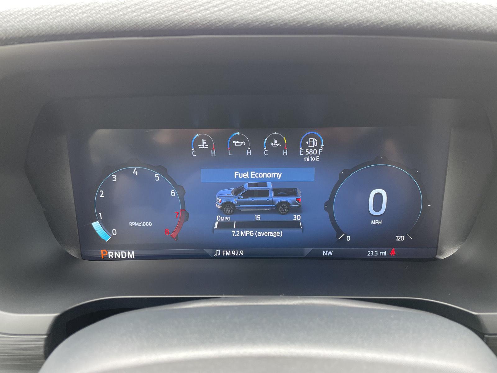 Vehicle photo 14