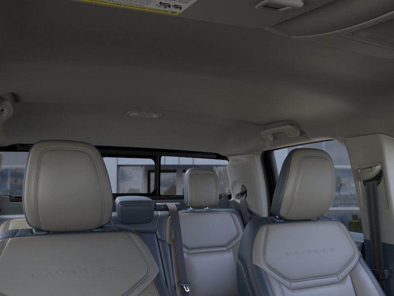 2025 Ford Maverick Lariat photo 3