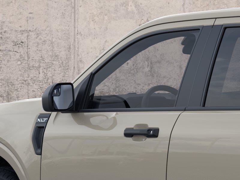 Vehicle photo 21