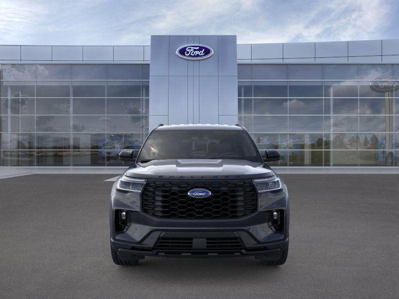 2025 Ford Explorer ST-Line photo 3