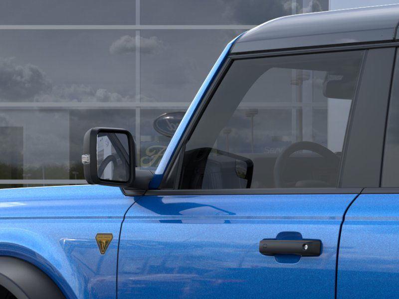 2025 Ford Bronco Badlands photo 18
