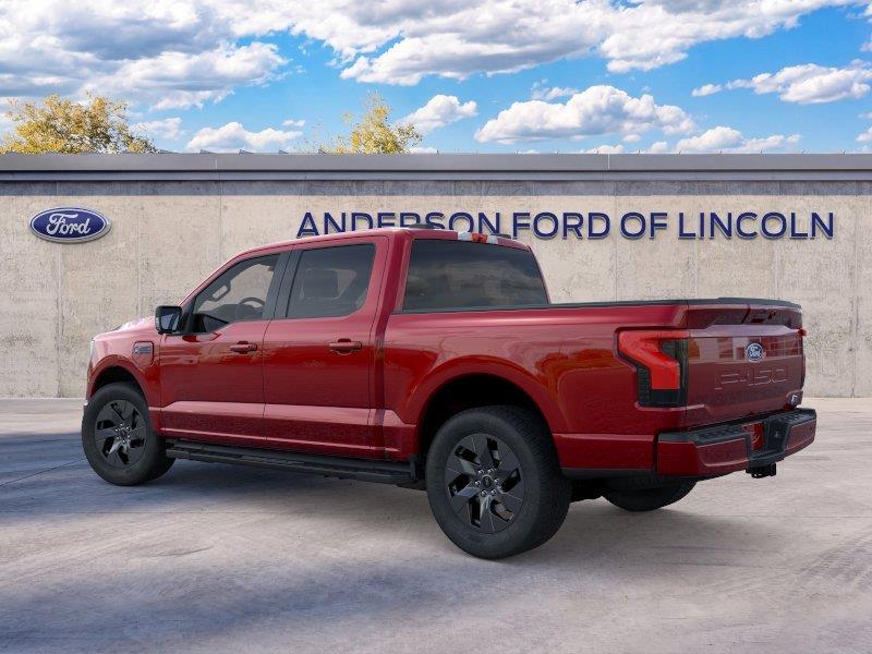 Vehicle photo 4