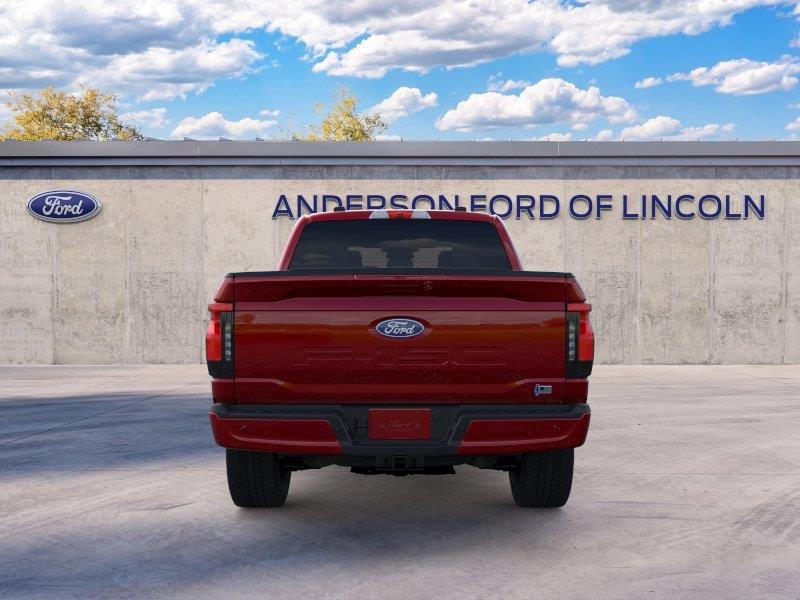 Vehicle photo 5