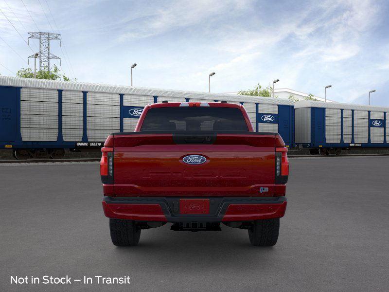 2025 Ford F-150 Lightning XLT photo 5