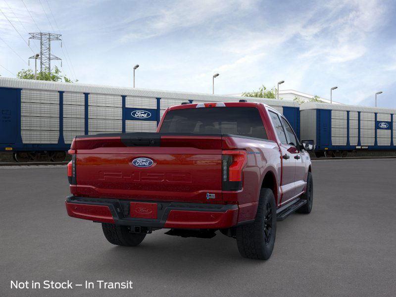 2025 Ford F-150 Lightning XLT photo 8