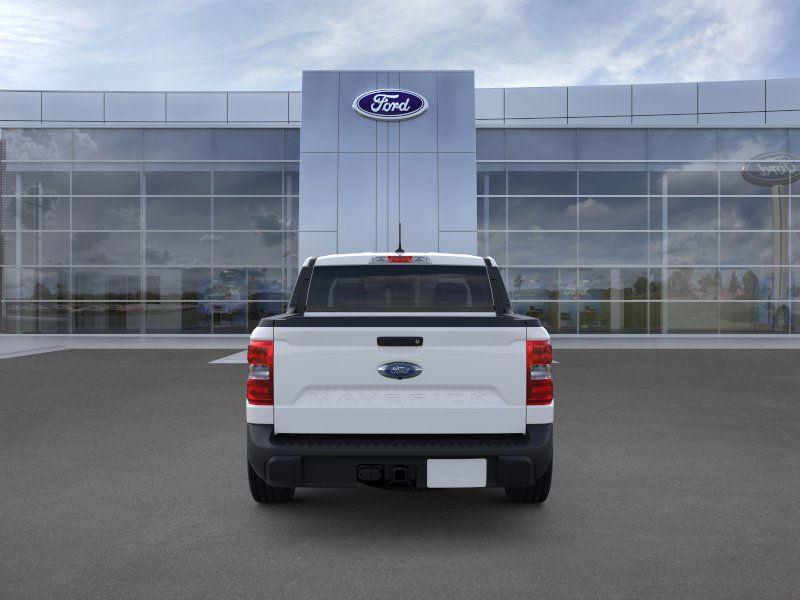 2024 Ford Maverick XLT photo 3