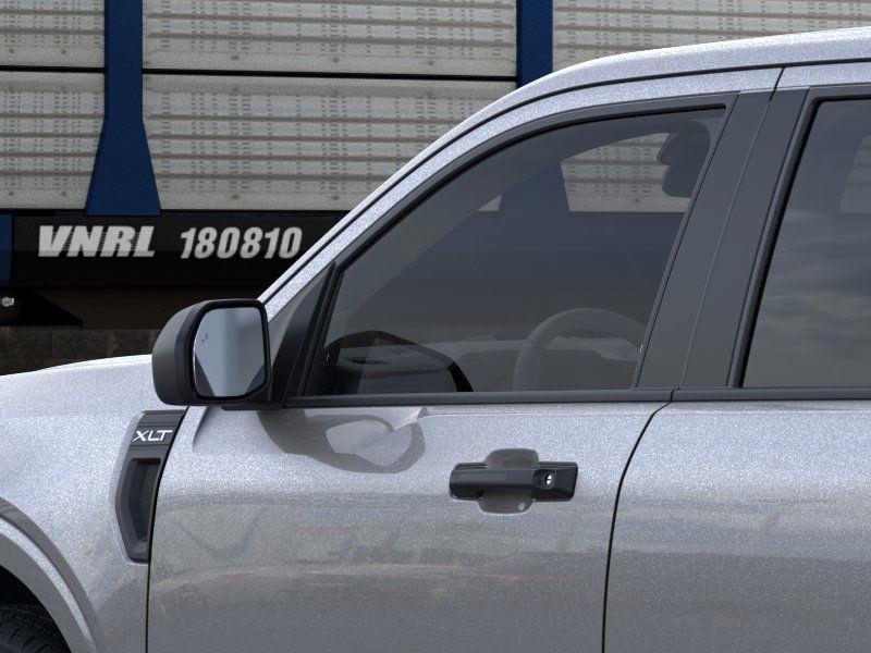 2025 Ford Maverick XLT photo 9