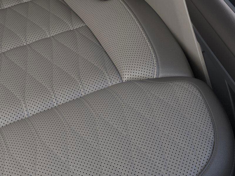 New 2025 Ford F-150 Platinum Crew Cab Truck for sale in Lincoln NE