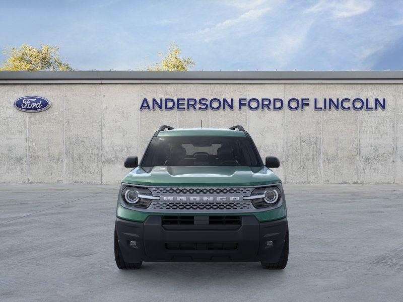 Vehicle photo 6