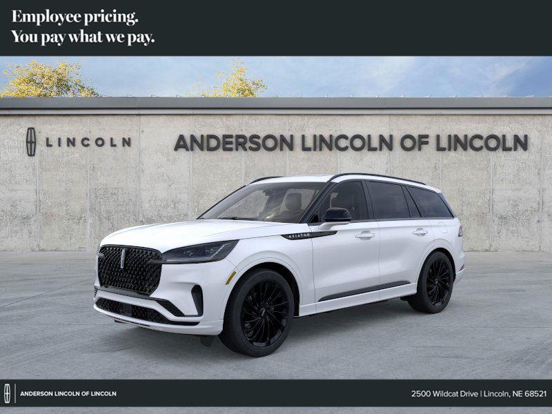 Pristine White Metallic Tri-Coat 2026 Lincoln Aviator Reserve AWD SUV / Crossover All-Wheel Drive Automatic