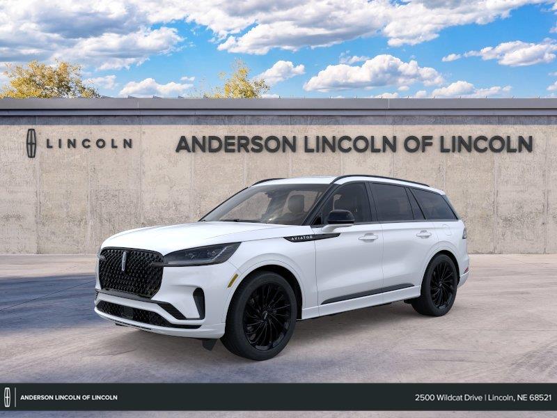 Pristine White Metallic Tri-Coat 2026 Lincoln Aviator SUV / Crossover All-Wheel Drive Automatic