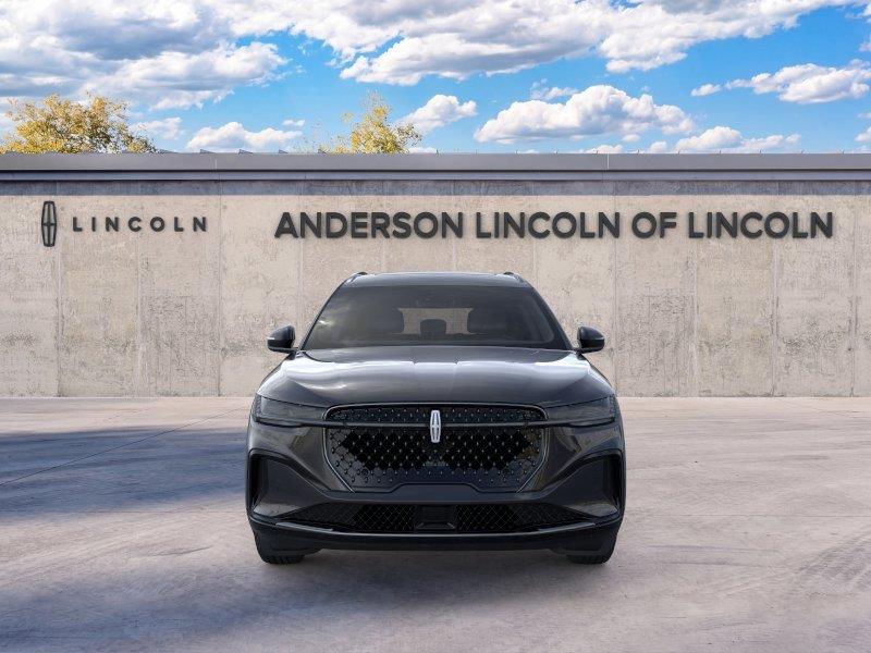 Vehicle photo 6