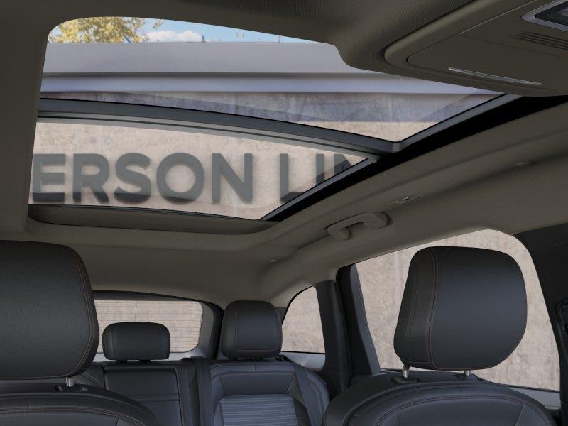 Vehicle photo 22