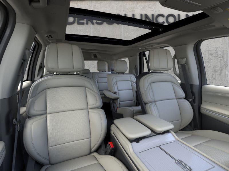 New 2025 Lincoln Navigator for sale in Lincoln NE