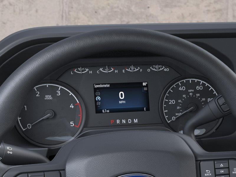 Vehicle photo 13