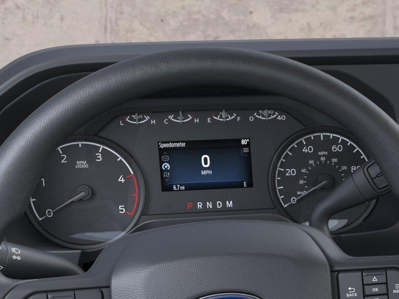 Vehicle photo 13