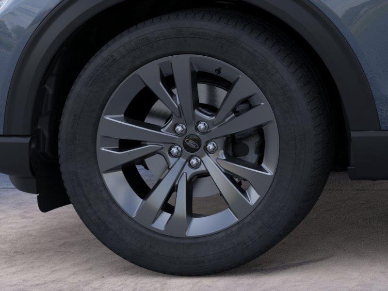 Vehicle photo 19