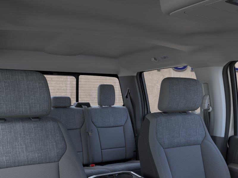 Vehicle photo 22