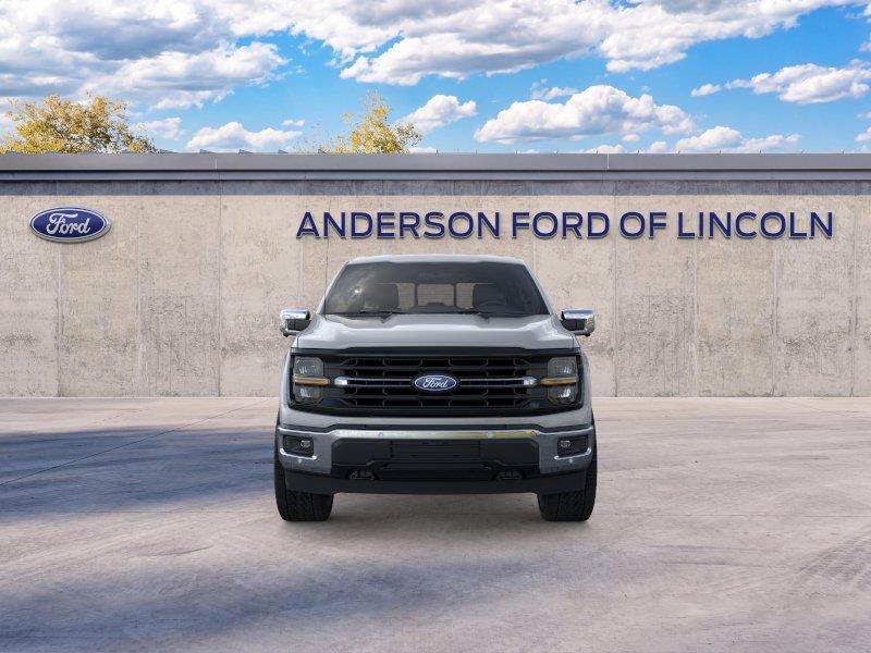 Vehicle photo 6