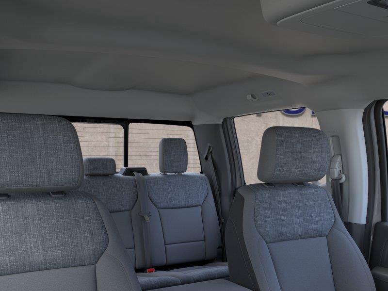 Vehicle photo 22