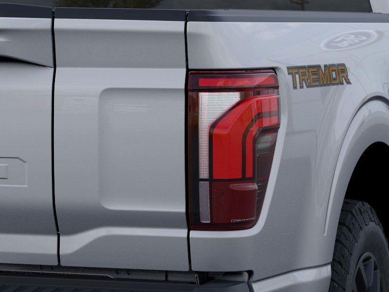 Vehicle photo 21