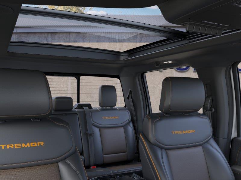 Vehicle photo 22