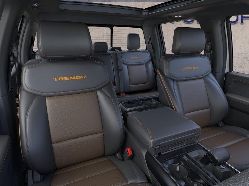 Vehicle photo 10