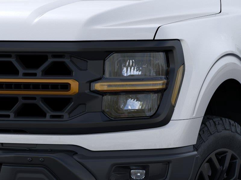 Vehicle photo 18