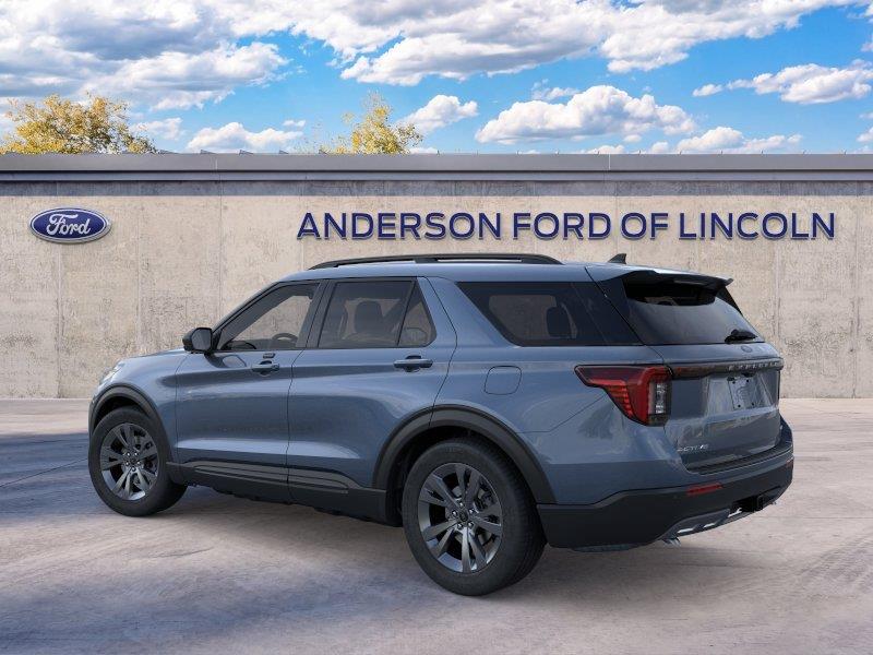 Vehicle photo 4