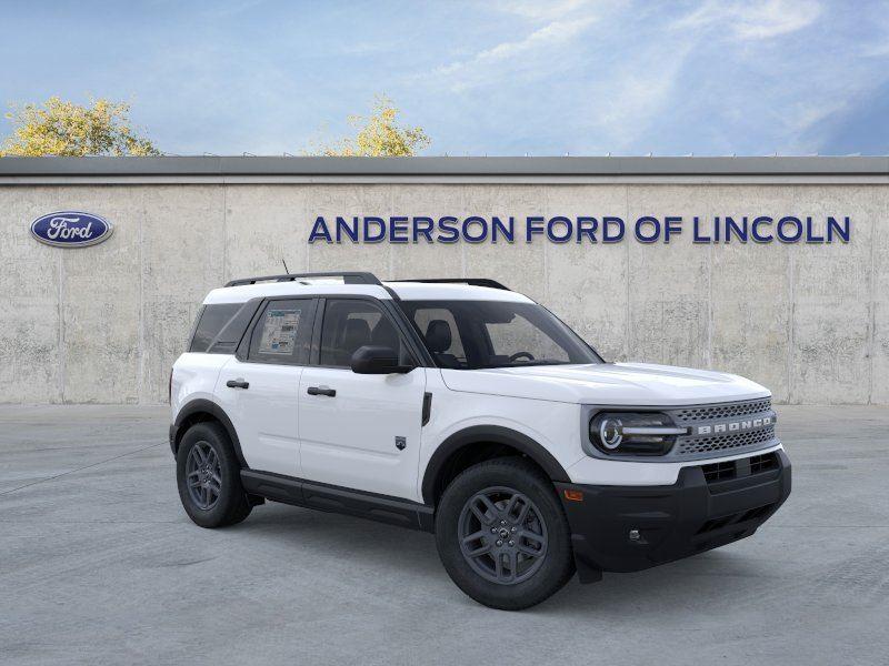 Vehicle photo 7