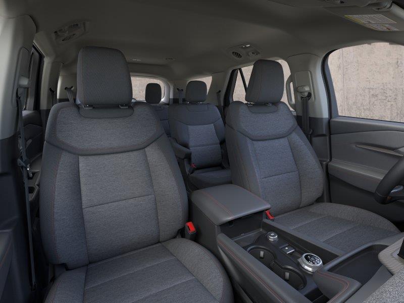 Vehicle photo 10