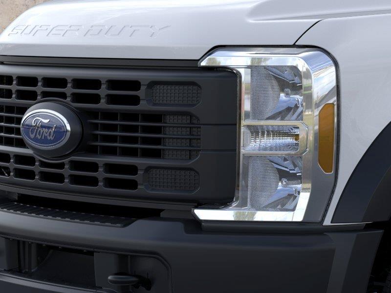 2026 Ford F-450 Super Duty Chassis Cab XL - Photo 17