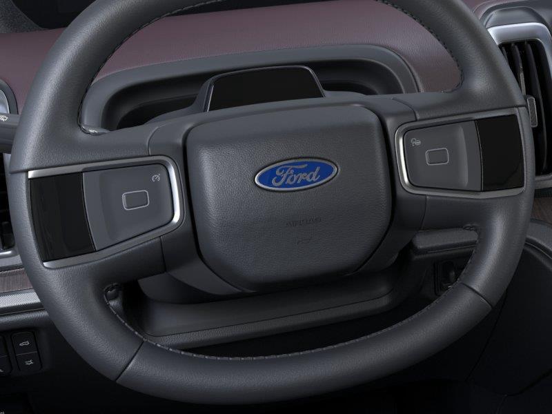 Vehicle photo 12