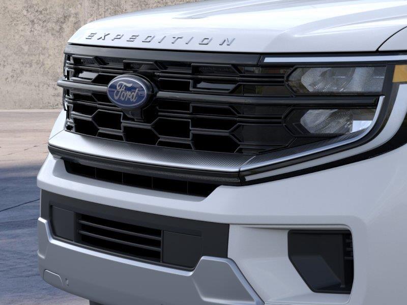 Vehicle photo 17