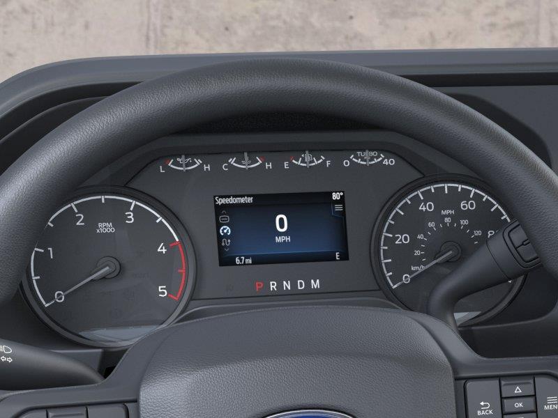 Vehicle photo 13