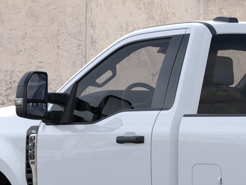Vehicle photo 20