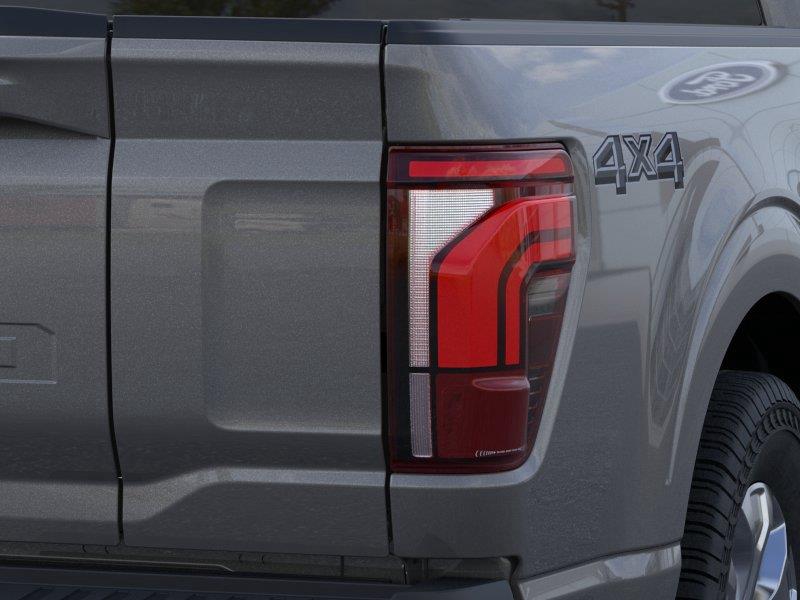 Vehicle photo 21