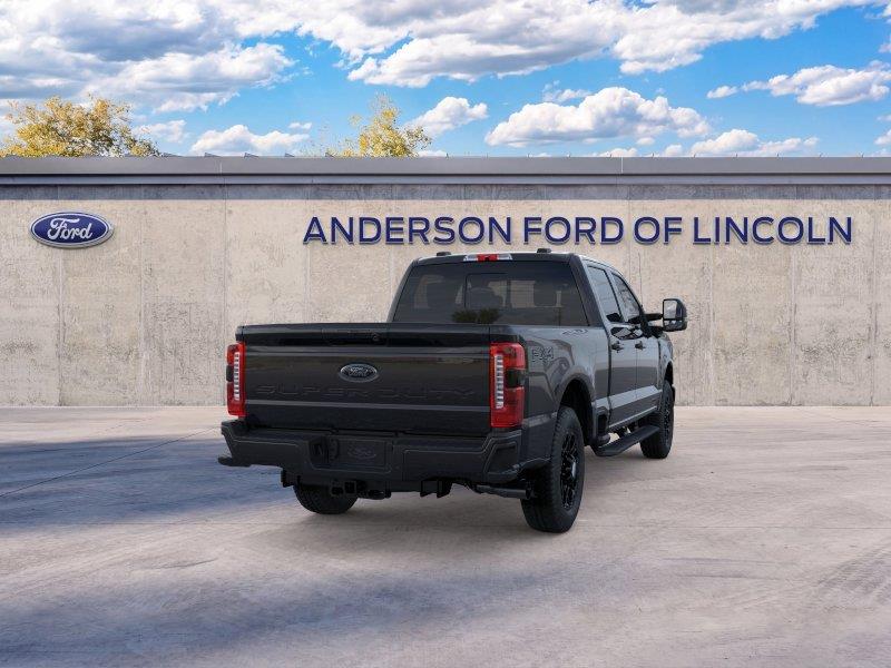 Vehicle photo 8