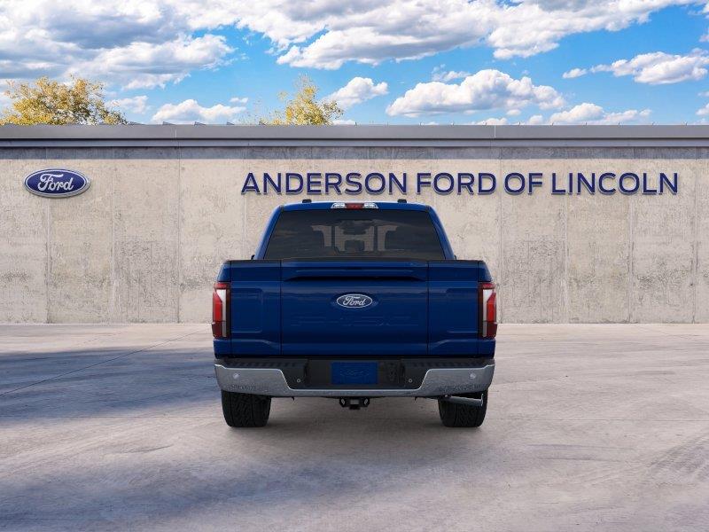 Vehicle photo 5