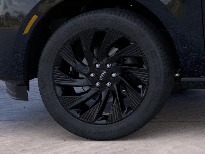 Vehicle photo 19