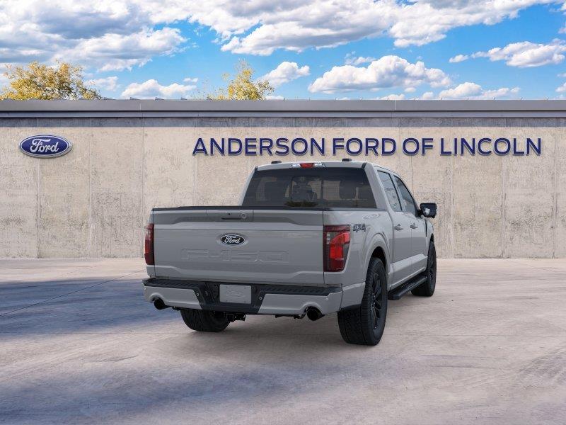Vehicle photo 8