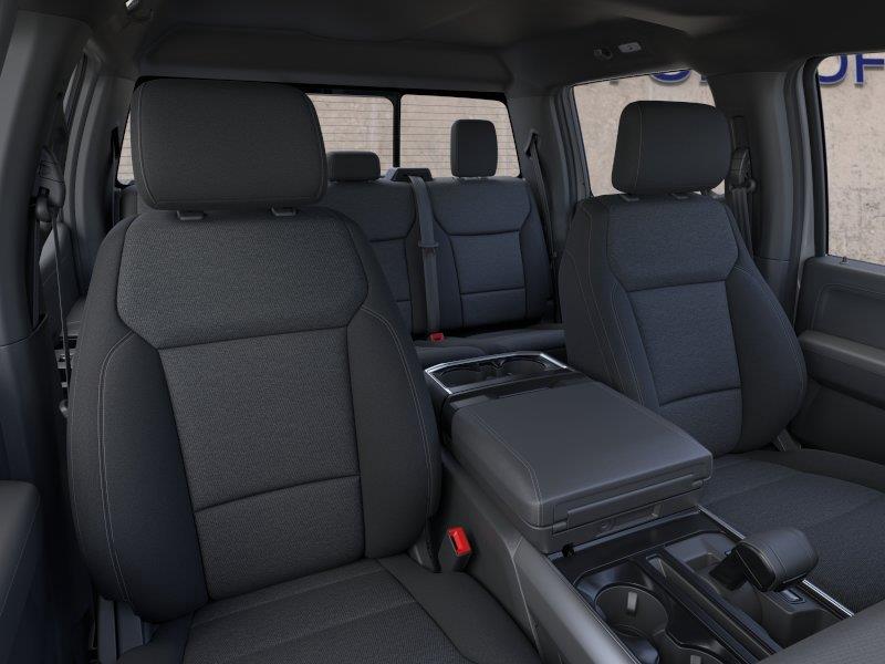 Vehicle photo 10