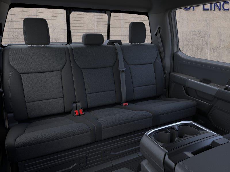 Vehicle photo 11