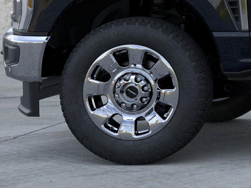Vehicle photo 19