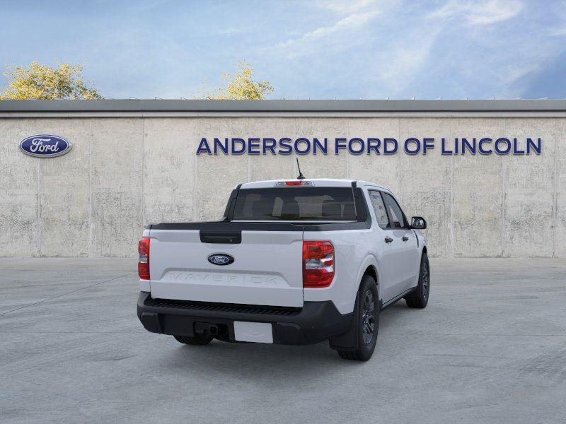 Vehicle photo 8