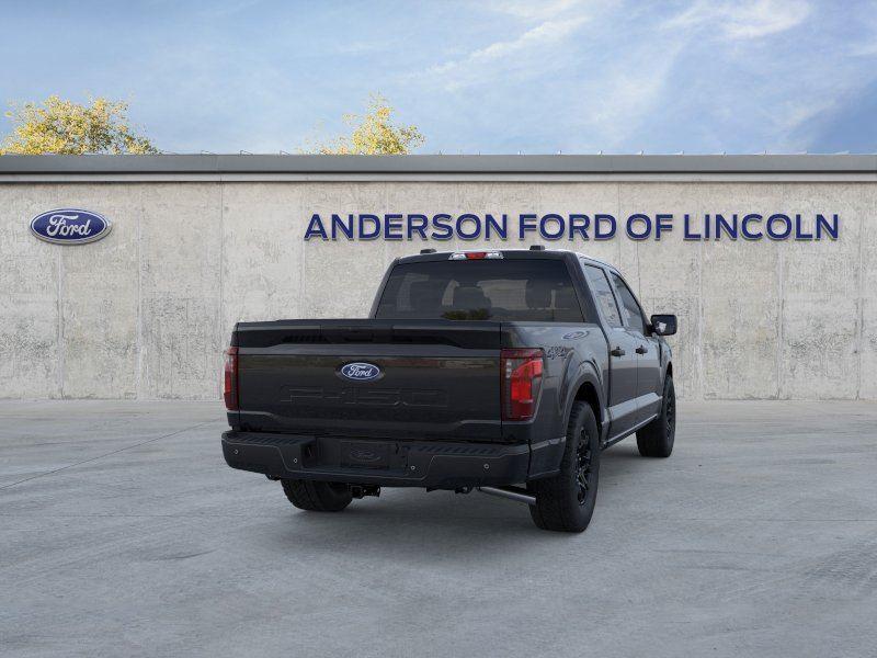 Vehicle photo 8